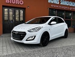 Biały Używany 2015 Hyundai i30 Hatchback | 36 900 zł (Uczciwa cena)