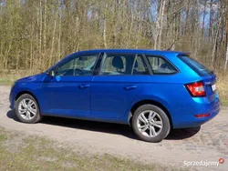 Niebieski Używany 2019 Skoda Fabia Ambition Kombi | 48 500 zł (Uczciwa cena)