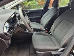 Czarny Używany 2018 Ford Fiesta Hatchback | 33 900 zł (Uczciwa cena)