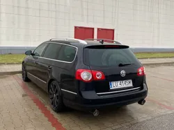 Używany 2009 VW Passat R-line Sedan/Limuzyna | 19 999 zł (Dobra cena)
