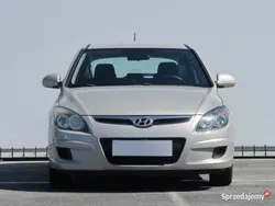 Beżowy Używany 2009 Hyundai i30 Hatchback | 14 499 zł (Dobra cena)
