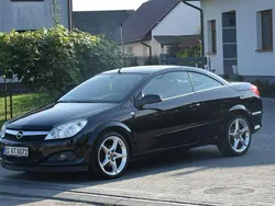 Czarny (metalik) Używany 2009 Opel Astra Cabriolet Kabriolet | 14 900 zł