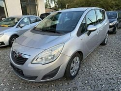 Srebrny Używany 2011 Opel Meriva Minivan | 14 900 zł (Dobra cena)