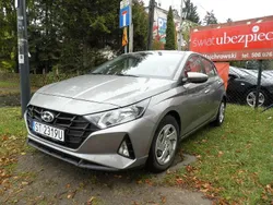 Beżowy Używany 2021 Hyundai i20 Hatchback | 43 900 zł (Uczciwa cena)