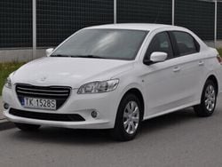 Biały Używany 2016 Peugeot 301 Access Sedan/Limuzyna | 21 900 zł