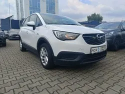 Biały Używany 2019 Opel Crossland X Enjoy SUV | 39 900 zł (Dobra cena)