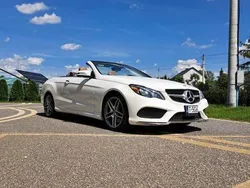 Biały Używany 2016 Mercedes E500 AMG Kabriolet | 159 900 zł