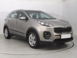 Złoty Używany 2016 Kia Sportage SUV | 63 499 zł (Uczciwa cena)