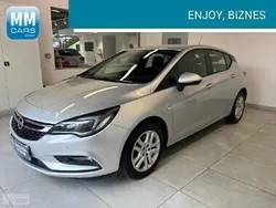 Srebrny Używany 2018 Opel Astra Enjoy Hatchback | 47 900 zł (Dość drogi)