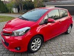 Czerwony Używany 2014 Toyota Yaris Hatchback | 15 400 zł (Super Cena)