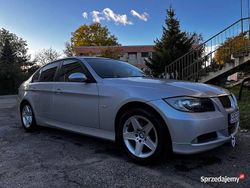 Srebrny Używany 2007 BMW 320 Sedan/Limuzyna | 17 500 zł (Uczciwa cena)