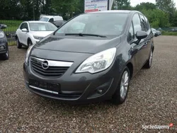 Szary Używany 2012 Opel Meriva Minivan | 21 900 zł (Uczciwa cena)