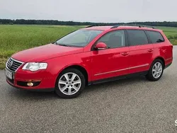 Czerwony Używany 2008 VW Passat Kombi | 15 900 zł (Uczciwa cena)