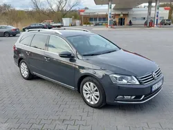Grafitowy Używany 2012 VW Passat Highline Kombi | 34 900 zł (Dobra cena)