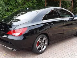 Czarny Używany 2019 Mercedes CLA250 Sedan/Limuzyna | 84 900 zł (Dość drogi)
