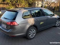 Brązowy Używany 2016 VW Golf VII Comfortline Kombi | 36 900 zł (Dobra cena)