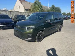 Zielony ciemny (metalik) Używany 2024 Citroën Berlingo Minivan | 69 900 zł