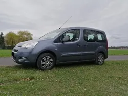 Inny kolor Używany 2011 Citroën Berlingo Minivan | 23 700 zł (Uczciwa cena)