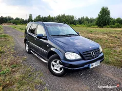 Czarny Używany 2000 Mercedes ML63 AMG SUV | 13 000 zł