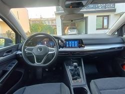 Szary Używany 2021 VW Golf VIII Kombi | 64 900 zł (Dość drogi)