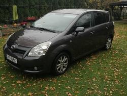 Szary Używany 2009 Toyota Corolla Verso Minivan | 21 000 zł (Dość drogi)