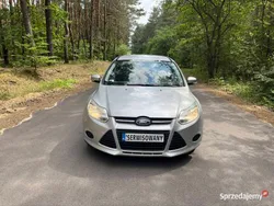 Srebrny Używany 2011 Ford Focus Kombi | 13 600 zł (Uczciwa cena)