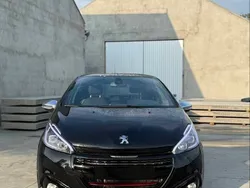Czarny Używany 2017 Peugeot 208 GTi Hatchback | 33 900 zł