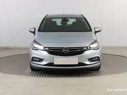 Niebieski Używany 2016 Opel Astra Kombi | 38 999 zł (Uczciwa cena)