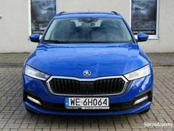 Niebieski Używany 2022 Skoda Octavia Kombi | 54 900 zł