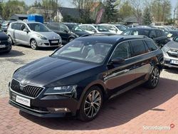 Czarny Używany 2016 Skoda Superb LAURIN & KLEMENT Kombi | 73 500 zł (Dobra cena)