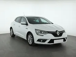 Biały Używany 2017 Renault Mégane IV Hatchback | 36 999 zł (Uczciwa cena)