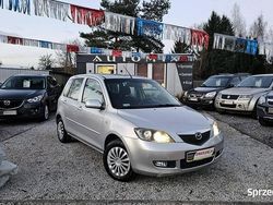 Srebrny Używany 2005 Mazda 2 Hatchback | 8700 zł