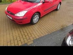 Czerwony Używany 2003 Ford Focus Hatchback | 2650 zł (Uczciwa cena)