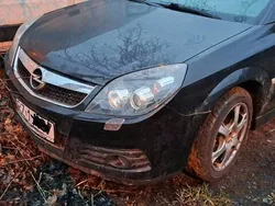 Czarny Używany 2008 Opel Vectra Kombi | 8900 zł (Uczciwa cena)