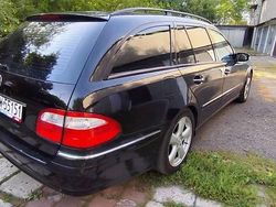 Używany 2004 Mercedes E500 | 28 000 zł