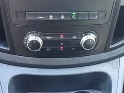 Biały Używany 2019 Mercedes Vito Minivan | 109 000 zł