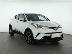 Biały Używany 2017 Toyota C-HR SUV | 71 999 zł (Uczciwa cena)