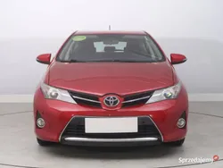 Czerwony Używany 2013 Toyota Auris Hatchback | 35 999 zł (Uczciwa cena)