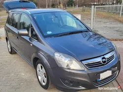 Szary Używany 2010 Opel Zafira Cosmo Minivan | 17 500 zł (Dość drogi)
