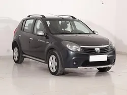 Szary Używany 2010 Dacia Sandero Hatchback | 11 499 zł (Dobra cena)