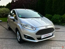 Srebrny Używany 2014 Ford Fiesta Hatchback | 23 900 zł (Uczciwa cena)