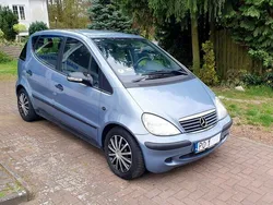 Niebieski Używany 2005 Mercedes A170 Hatchback | 6770 zł