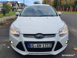 Biały Używany 2014 Ford Focus Kombi | 22 500 zł (Dobra cena)