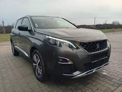 Zielony Używany 2017 Peugeot 5008 Minivan | 59 500 zł (Dobra cena)