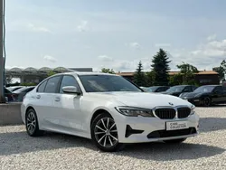 Biały (metalik) Używany 2021 BMW 318 Sedan/Limuzyna | 114 900 zł (Super Cena)