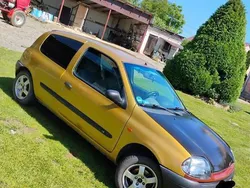 Żółty Używany 1999 Renault Clio II Hatchback | 2600 zł (Uczciwa cena)