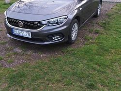 Brązowy Używany 2016 Fiat Tipo Sedan/Limuzyna | 38 500 zł (Uczciwa cena)