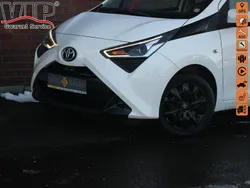 Biały Używany 2018 Toyota Aygo Hatchback | 36 990 zł (Uczciwa cena)