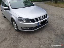 Srebrny Używany 2011 VW Passat Sedan/Limuzyna | 25 500 zł (Uczciwa cena)