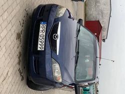 Granatowy Używany 2003 Mazda 2 Hatchback | 3999 zł